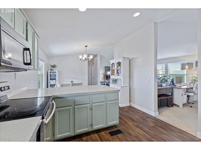 17660 Sw BUNKER OAK Rd, Beaverton, OR 97006