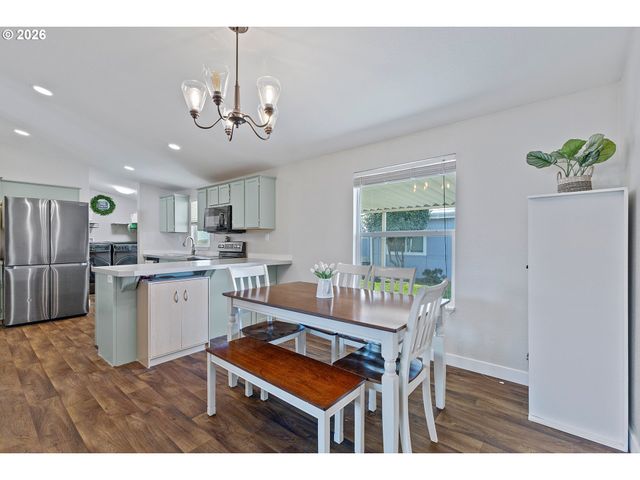 17660 Sw BUNKER OAK Rd, Beaverton, OR 97006