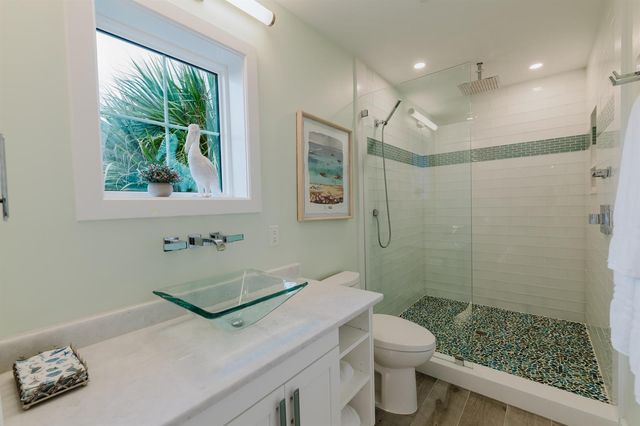 113 N Beach Road, Jupiter Island, FL 33455