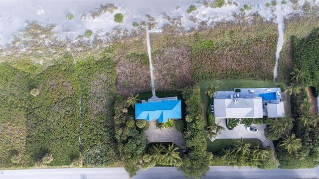 113 N Beach Road, Jupiter Island, FL 33455