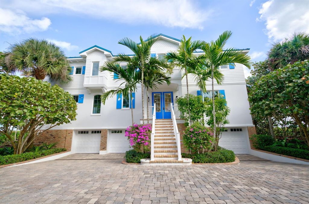 113 N Beach Road, Jupiter Island, FL 33455
