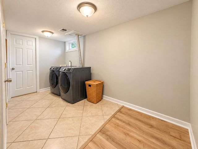 1849 Moulton Avenue, North Muskegon, MI 49445