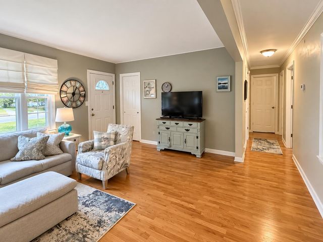 1849 Moulton Avenue, North Muskegon, MI 49445