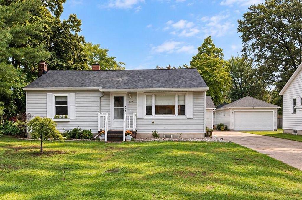 1849 Moulton Avenue, North Muskegon, MI 49445