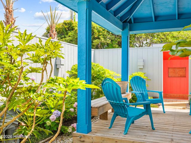 2604 S Shore Drive, Surf City, NC 28445