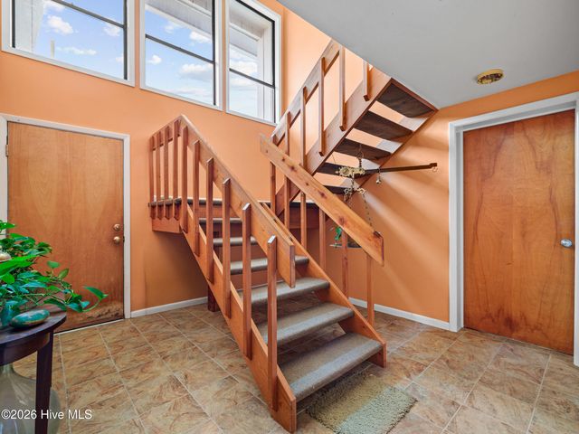2604 S Shore Drive, Surf City, NC 28445