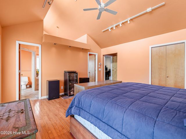 2604 S Shore Drive, Surf City, NC 28445