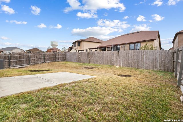 128 Landmark Park, Cibolo, TX 78108