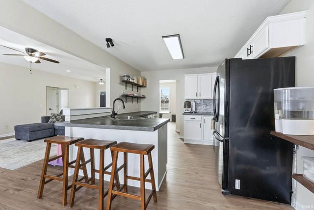 922 Honey Willow Boulevard, Huntertown, IN 46748