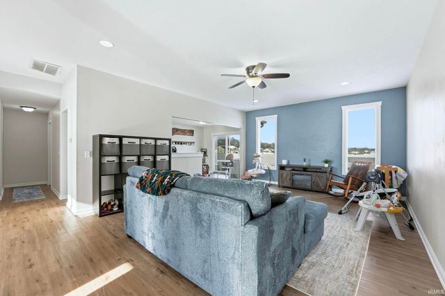 922 Honey Willow Boulevard, Huntertown, IN 46748