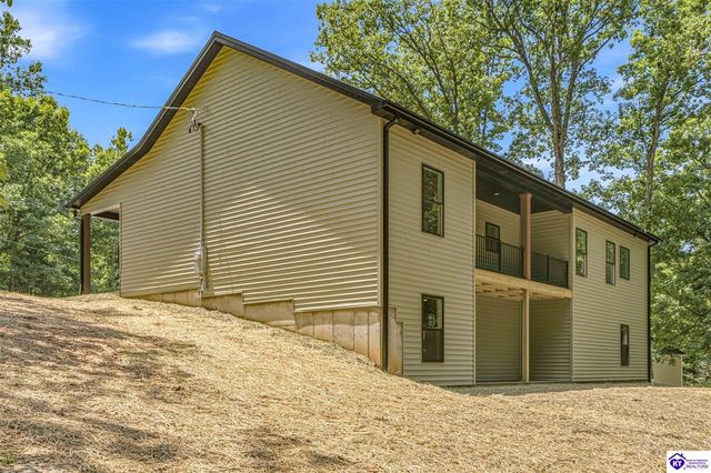 40 Columbine Court, Brandenburg, KY 40108