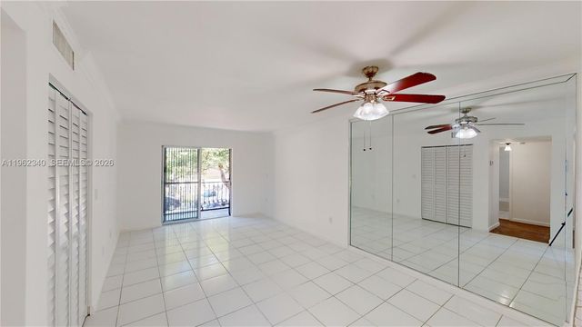 160 SW 30th Ave 204A, Miami, FL 33135