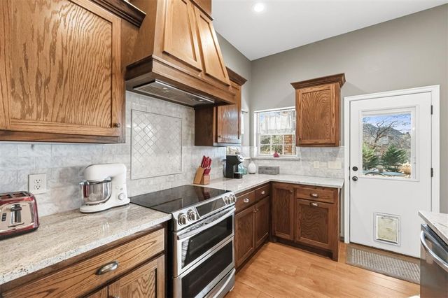 8224 NE 140th Street, Edmond, OK 73013