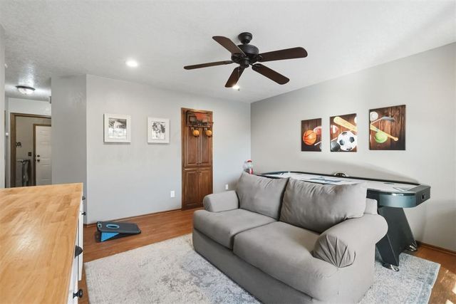 8224 NE 140th Street, Edmond, OK 73013