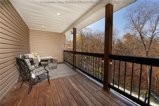 2076 Terry Road, South Charleston, WV 25309