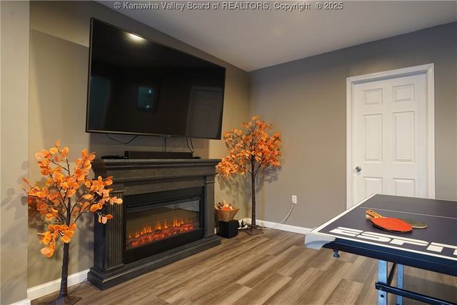 2076 Terry Road, South Charleston, WV 25309