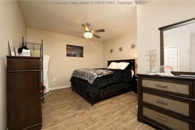 2076 Terry Road, South Charleston, WV 25309