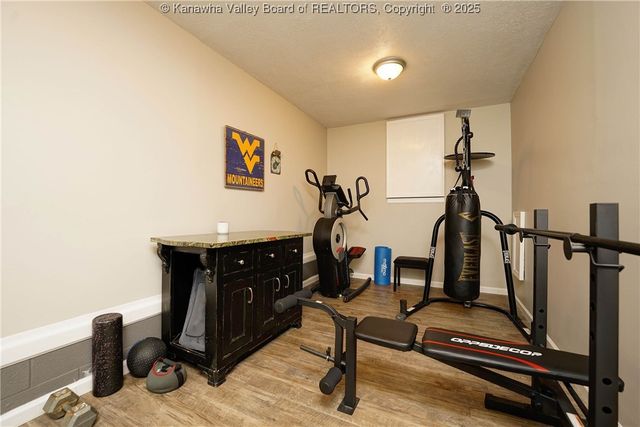 2076 Terry Road, South Charleston, WV 25309