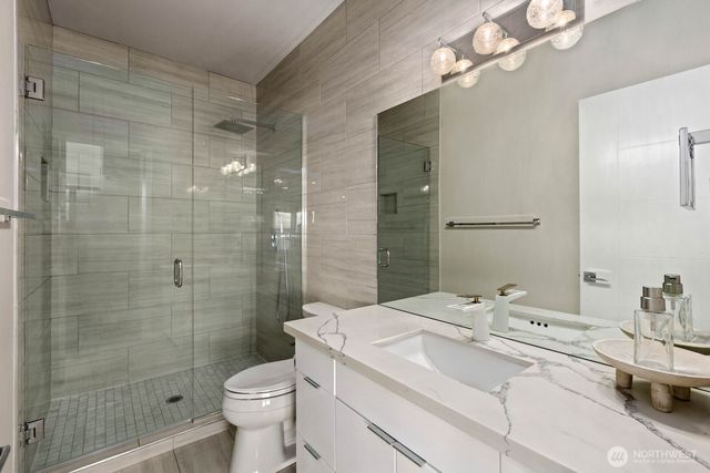 1422 Browns Point Boulevard, Tacoma, WA 98422