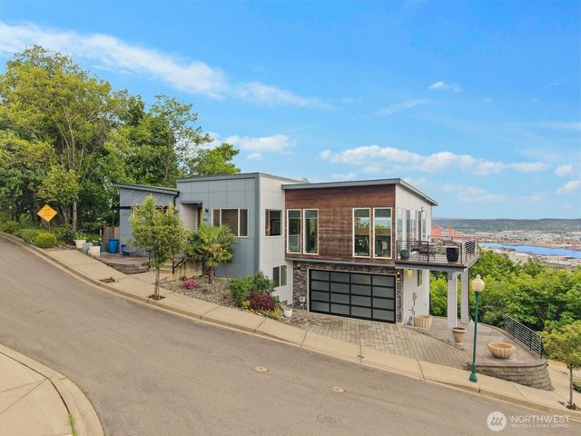 1422 Browns Point Boulevard, Tacoma, WA 98422