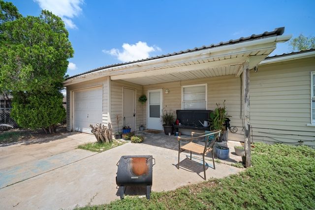 1213 Ridgeroad Dr, Big Spring, TX 79720