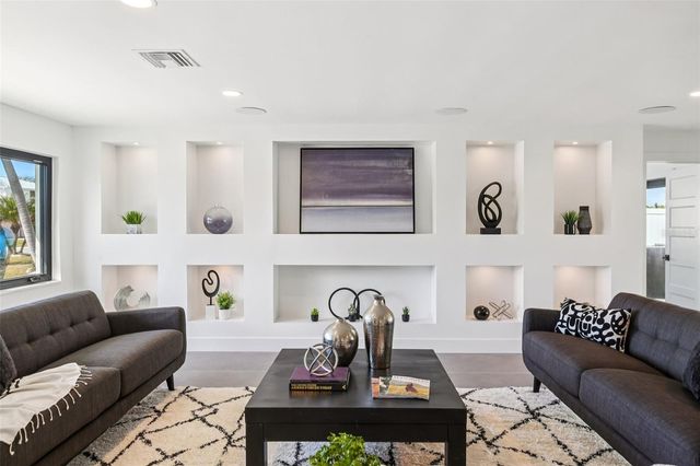 12125 5TH STREET E, Treasure Island, FL 33706