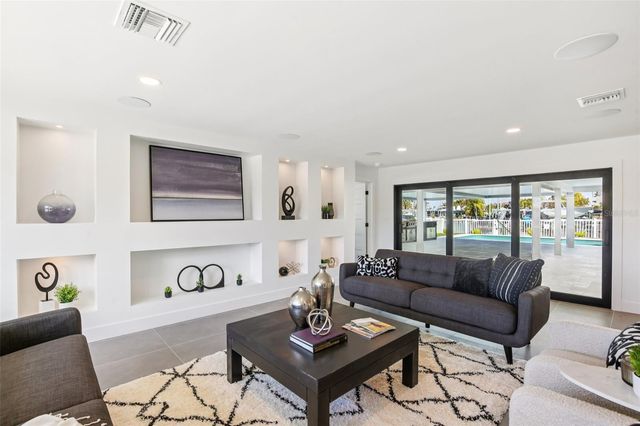 12125 5TH STREET E, Treasure Island, FL 33706