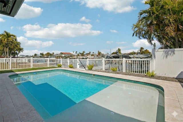 12125 5TH STREET E, Treasure Island, FL 33706