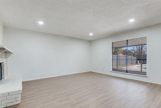 6006 Lakecrest Drive, Garland, TX 75043