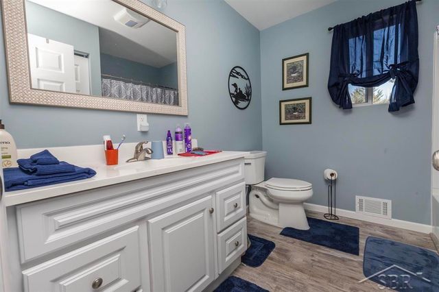 308 W Fourth Street, Gladwin, MI 48624