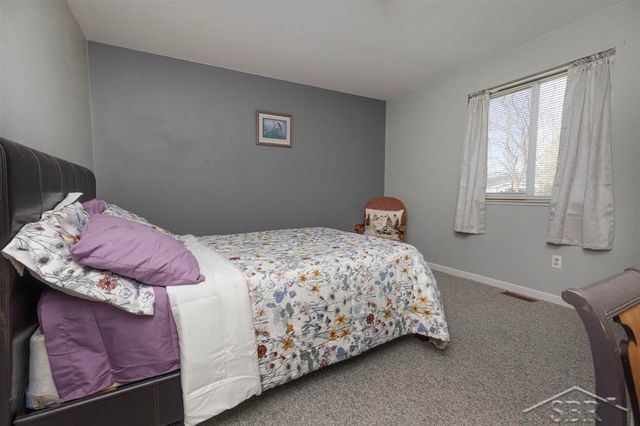 308 W Fourth Street, Gladwin, MI 48624