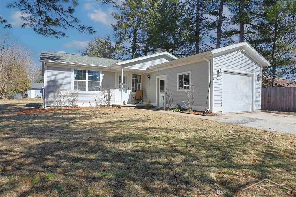 308 W Fourth Street, Gladwin, MI 48624