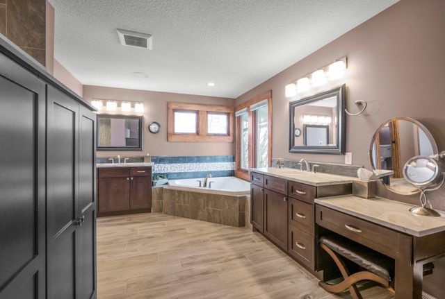 17678 83rd Avenue N, Maple Grove, MN 55311