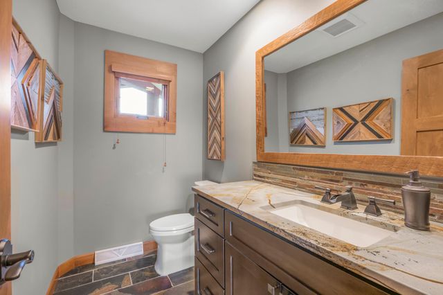 17678 83rd Avenue N, Maple Grove, MN 55311