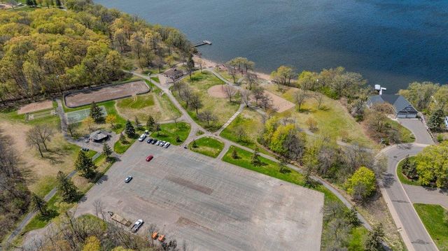 17678 83rd Avenue N, Maple Grove, MN 55311