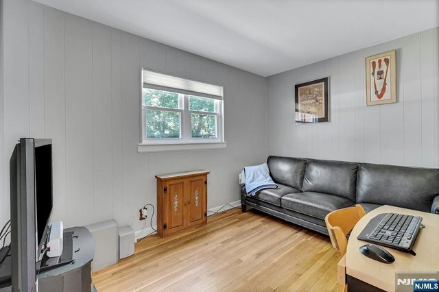 32-15 Southern Drive, Fair Lawn, NJ 07410