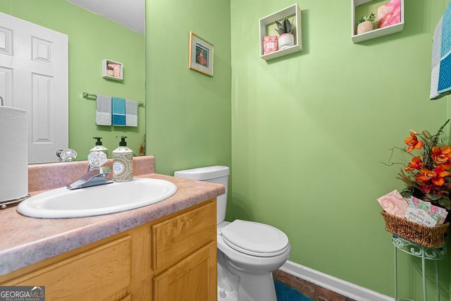 6408 Sparrow Way, Stone Mountain, GA 30087