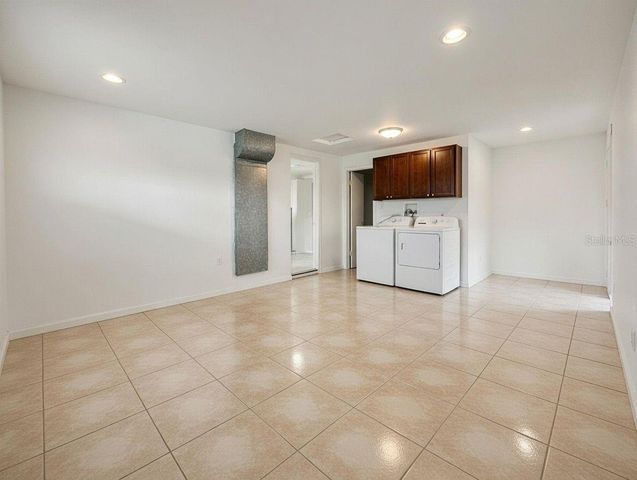 4033 NEWCASTLE DRIVE, New Port Richey, FL 34652