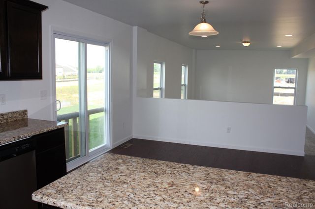 58228 KINCAID Street, New Haven Village, MI 48048