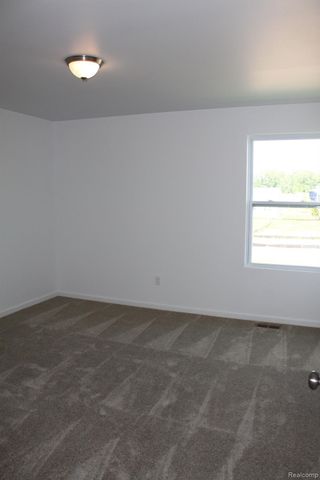 58228 KINCAID Street, New Haven Village, MI 48048