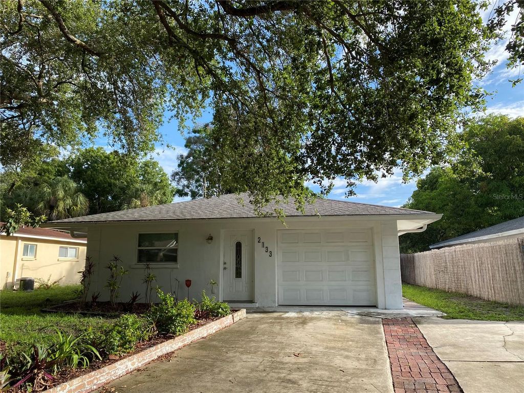 2133 BOUGAINVILLEA STREET, Sarasota, FL 34239
