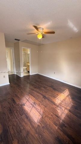 1091 SW 110th Ter, Davie, FL 33324