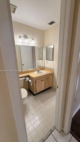 1091 SW 110th Ter, Davie, FL 33324