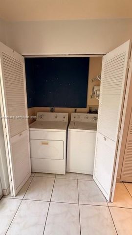 1091 SW 110th Ter, Davie, FL 33324