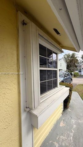 1091 SW 110th Ter, Davie, FL 33324