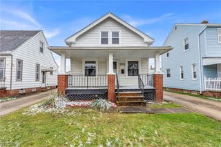 3203 Ingleside Drive, Parma, OH 44134