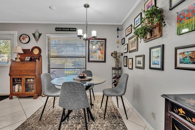 9050 Jacaranda Lane 3, Plantation, FL 33324