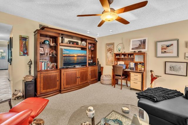 9050 Jacaranda Lane 3, Plantation, FL 33324