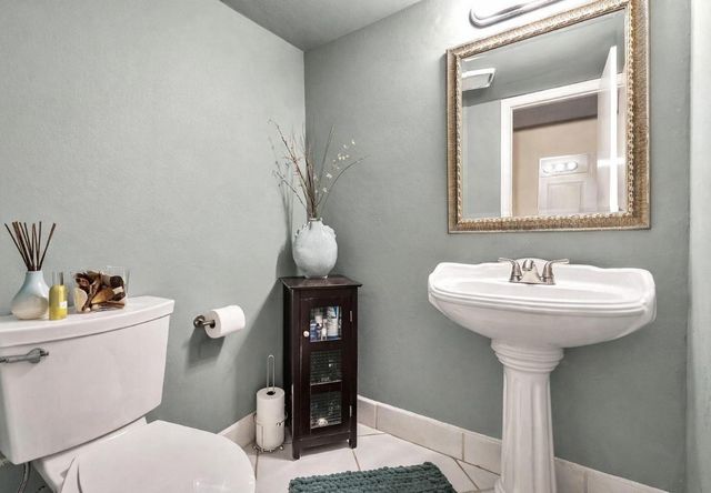 9050 Jacaranda Lane 3, Plantation, FL 33324