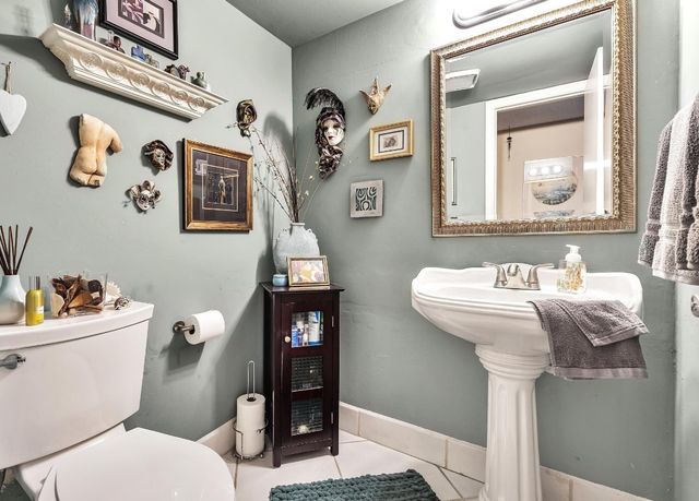 9050 Jacaranda Lane 3, Plantation, FL 33324